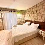Asma Alacati Hotel Çeşme