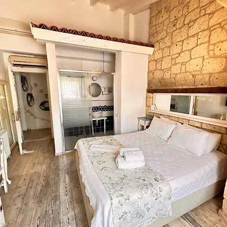 Asma Alacati Hotel Çeşme